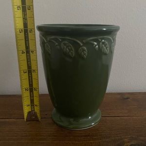 Longaberger Pottery Garden Spring Leaf Green Vase 5”